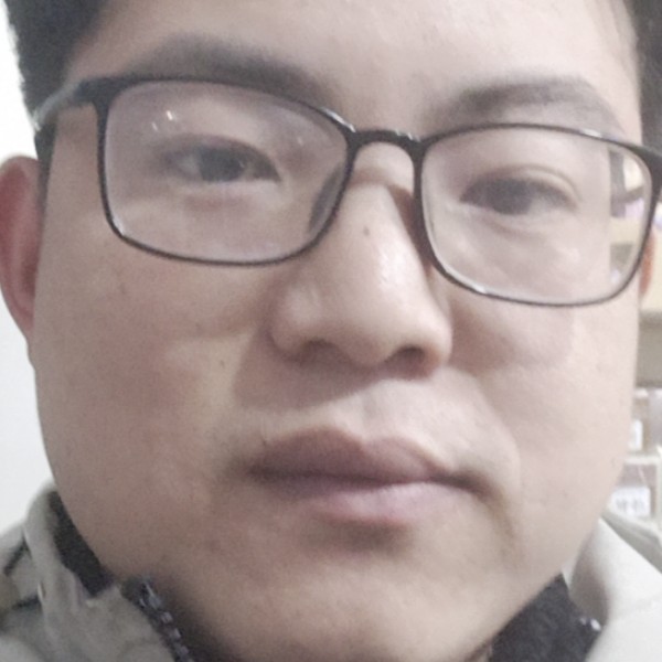 兴奋有余溫的照片