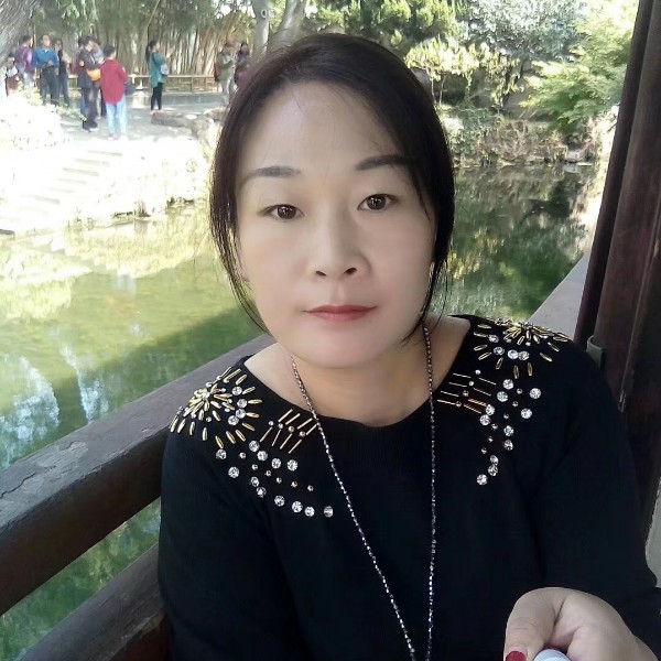牡丹醉酒的照片