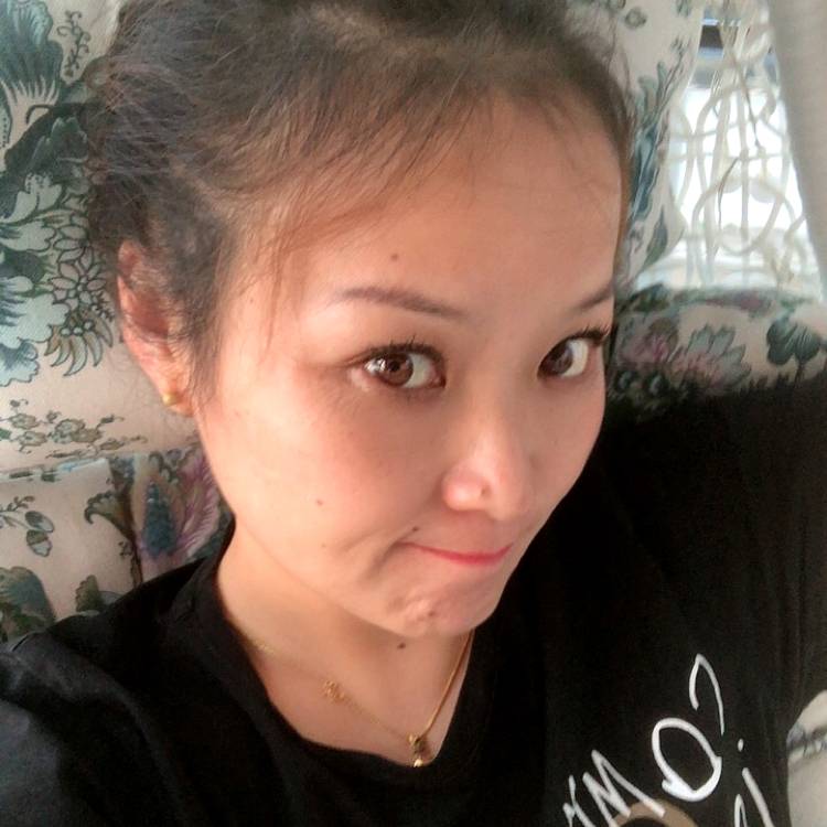 忧伤向音响的照片