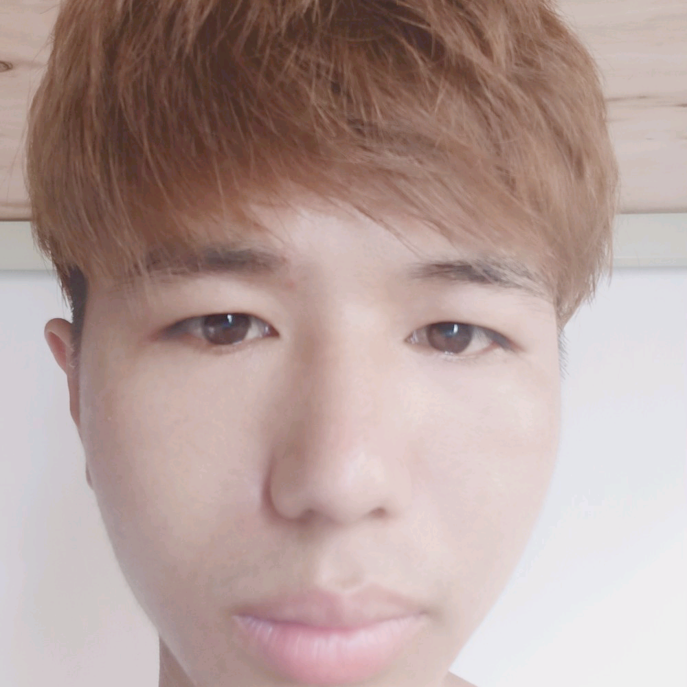紫藤阿的照片
