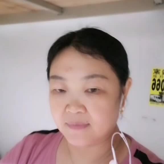 斯文多么枕头的照片