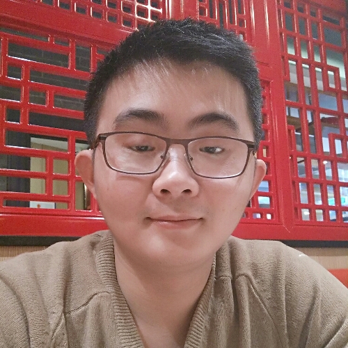 闷人一个的照片