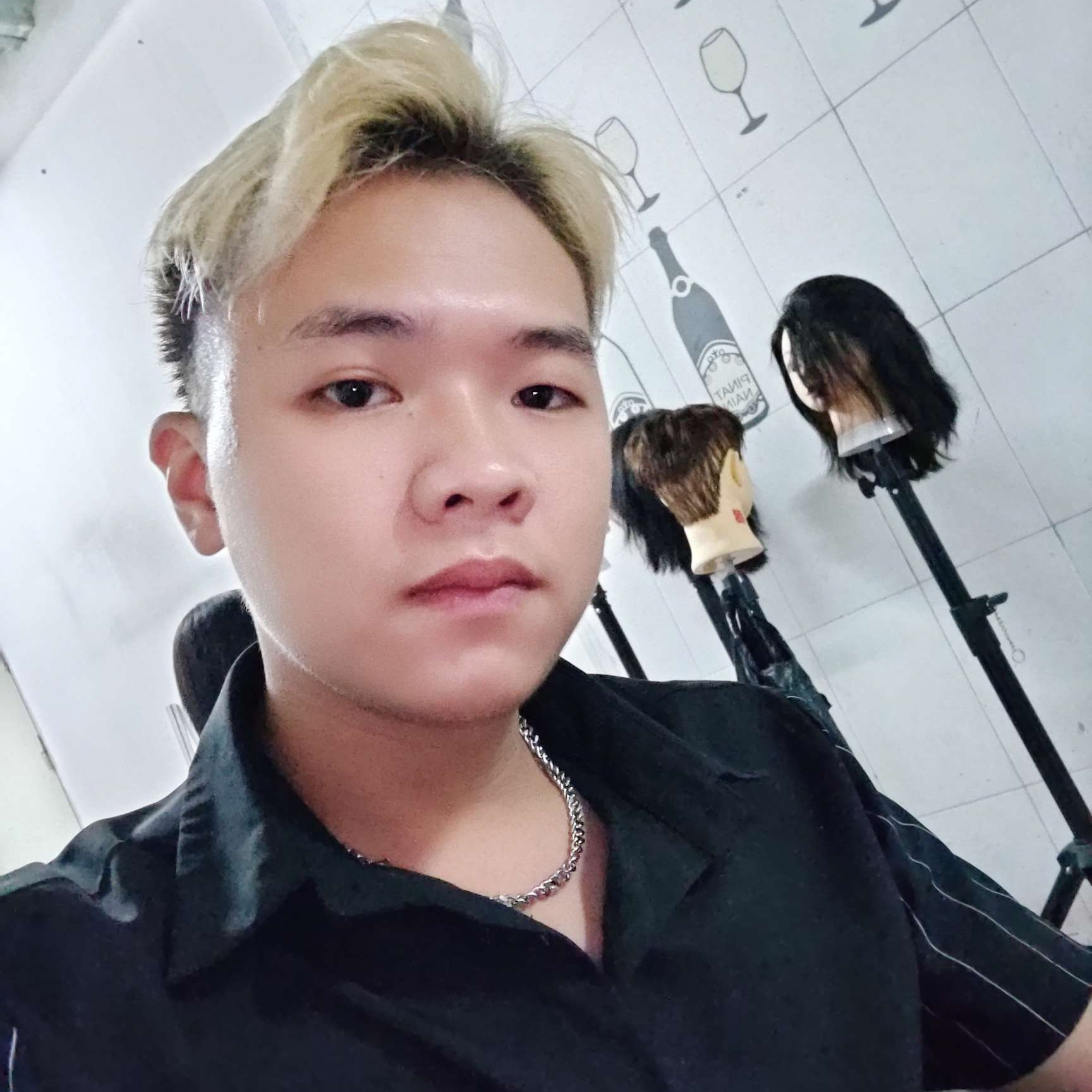 寒风放弃激动的照片