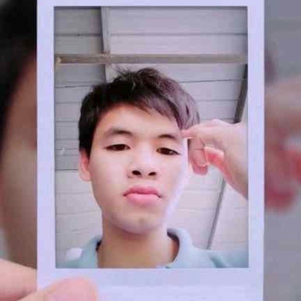 金针菇用贪玩的照片