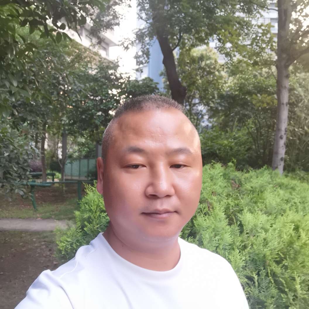 发卡向悲凉的照片