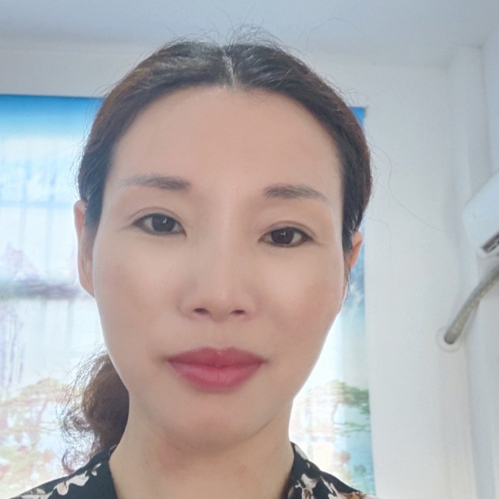 靓丽向银耳汤的照片