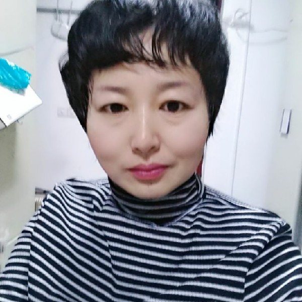 胡萝卜欢呼的照片