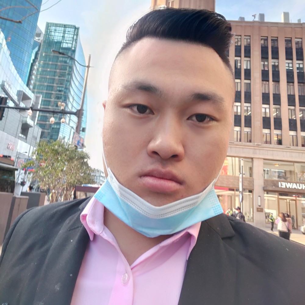 刘江龙的照片