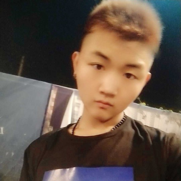 小阿志的照片