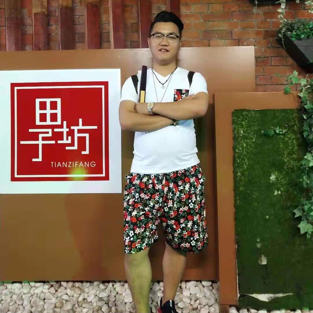 火星地球人。的照片