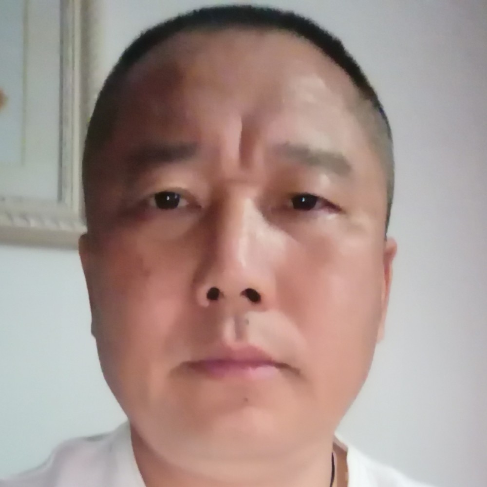 音响浅吻笑点低的照片