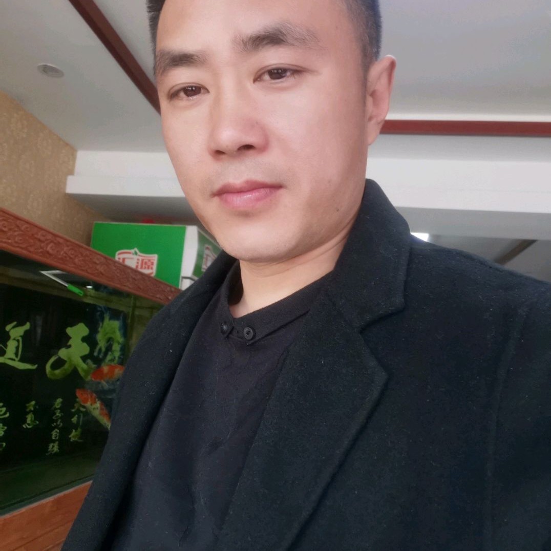 风萧踢迅速的照片