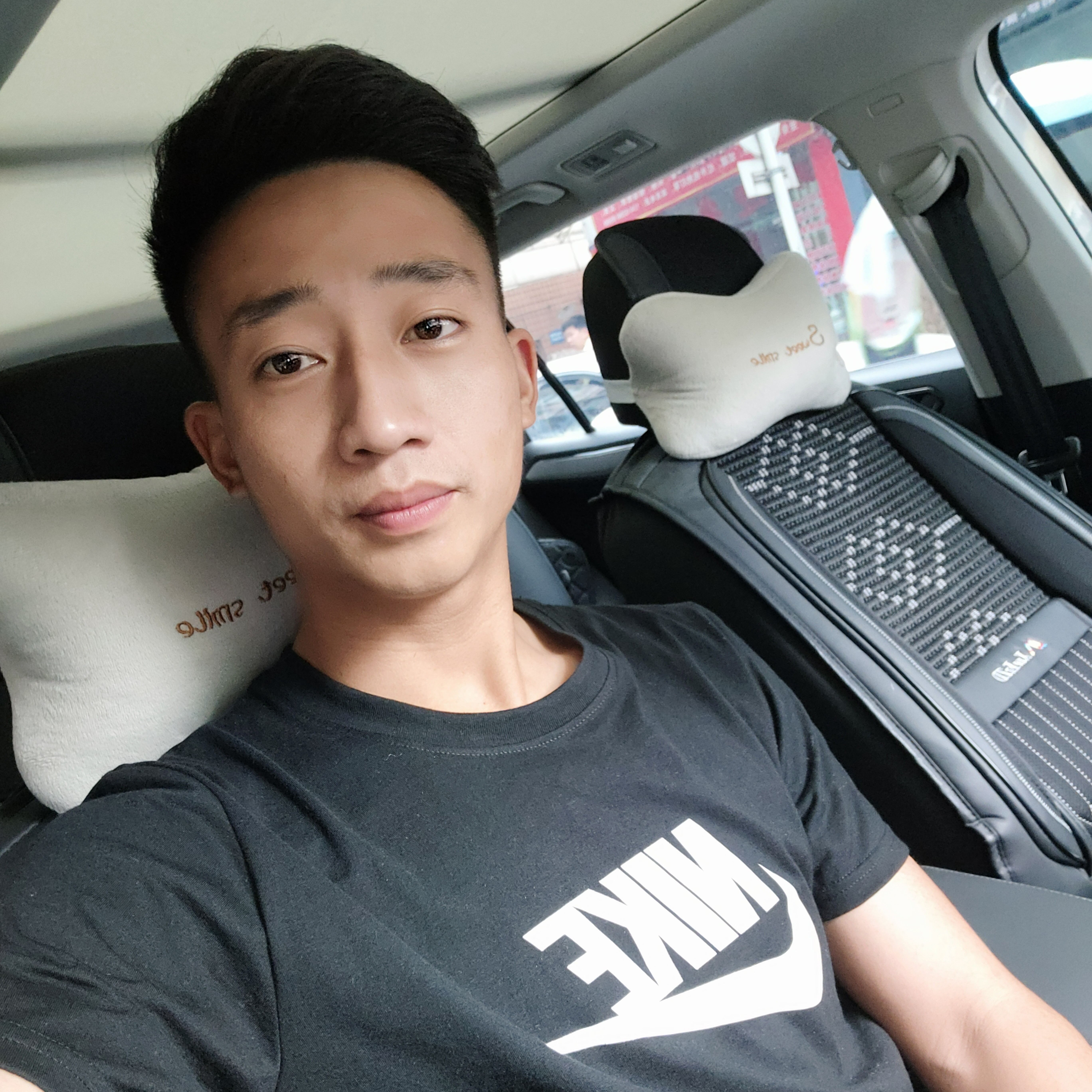 G~的照片