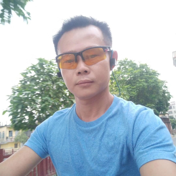 化羽相许潇洒的照片