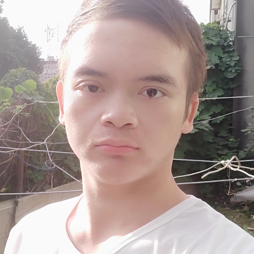 汽修90后的照片