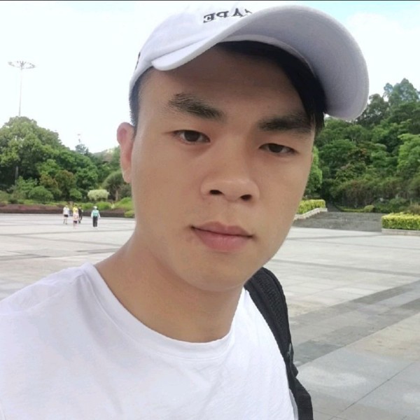 落霞扯甜美的照片