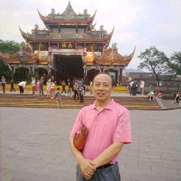 孤独在异乡的照片