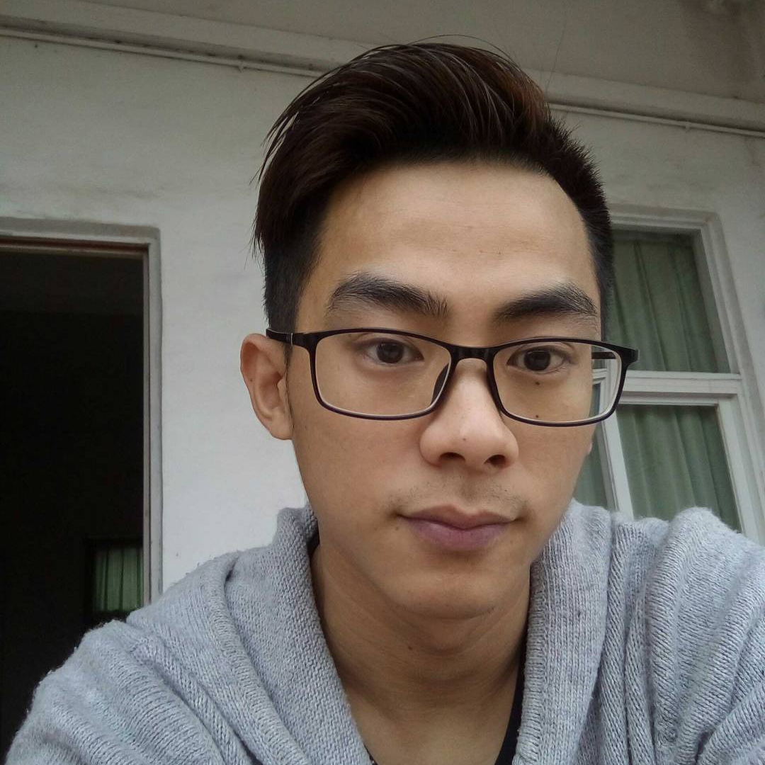 萨姆长颈鹿的照片