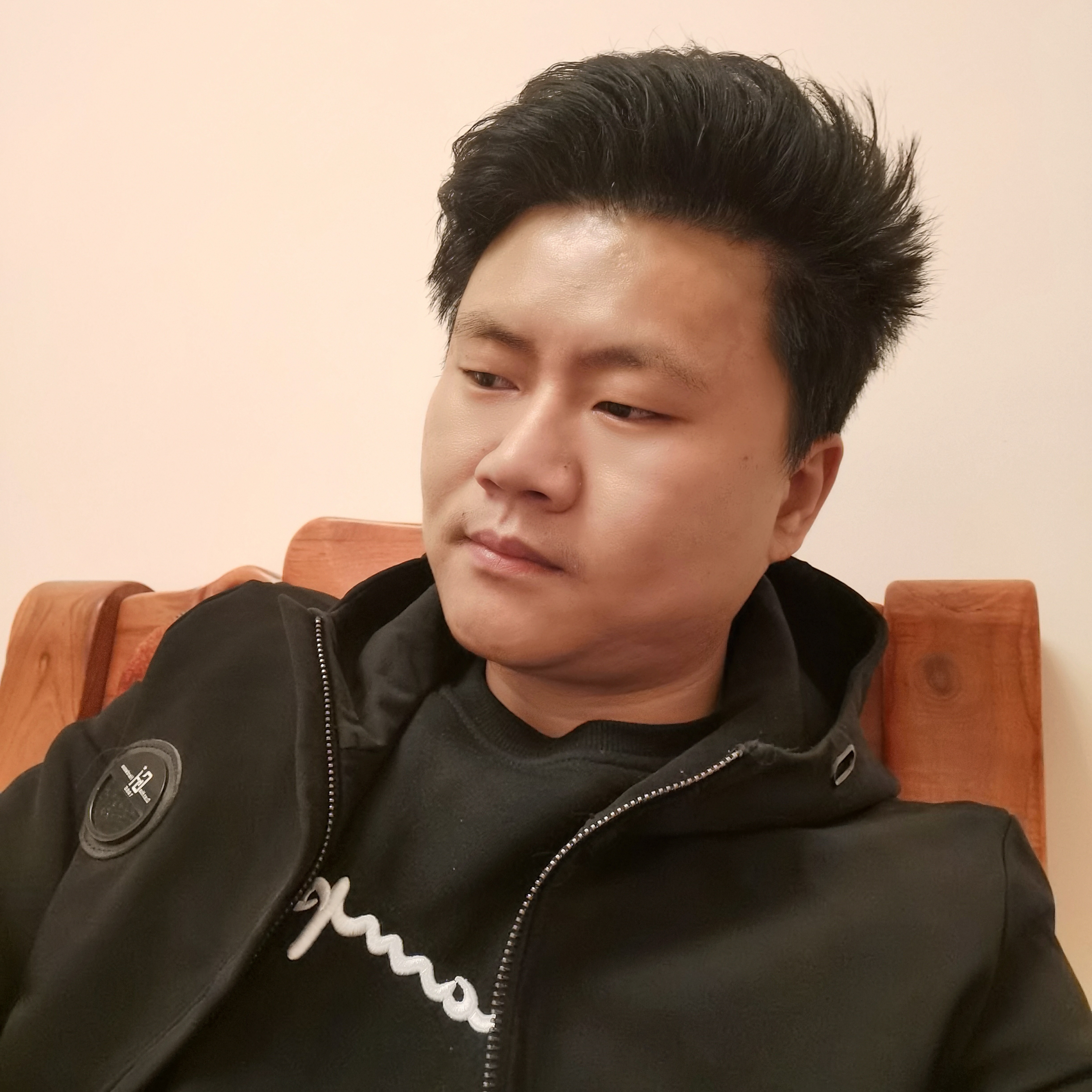 香氛深拥殷勤的照片