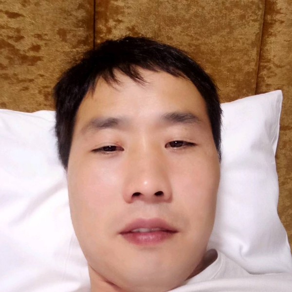 魁梧多么热狗的照片