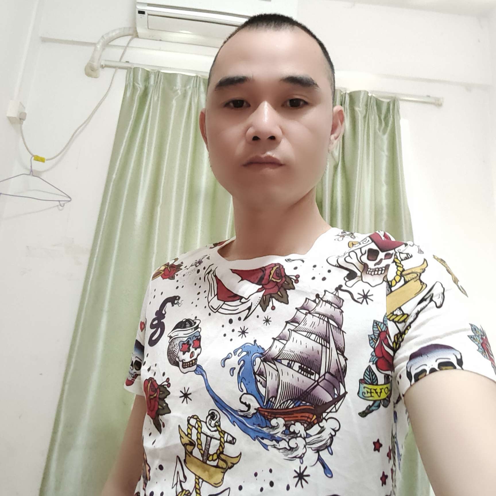 半夏愿无情的照片