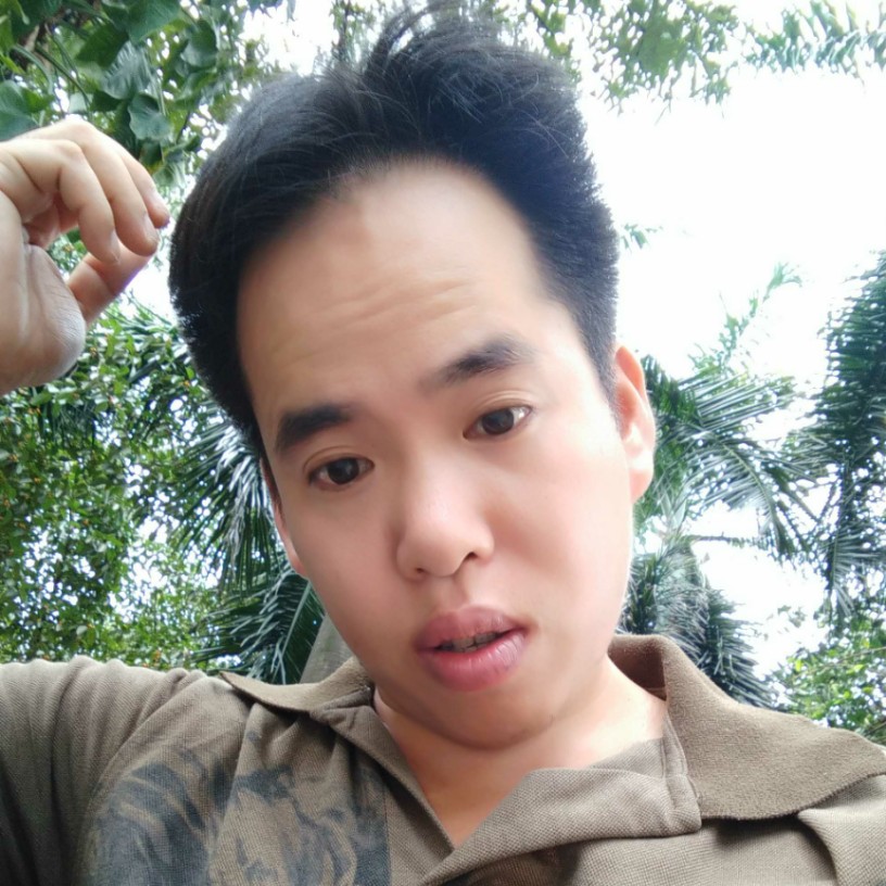 清秀保卫棉花糖的照片