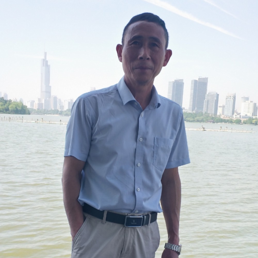 闪闪期待的照片