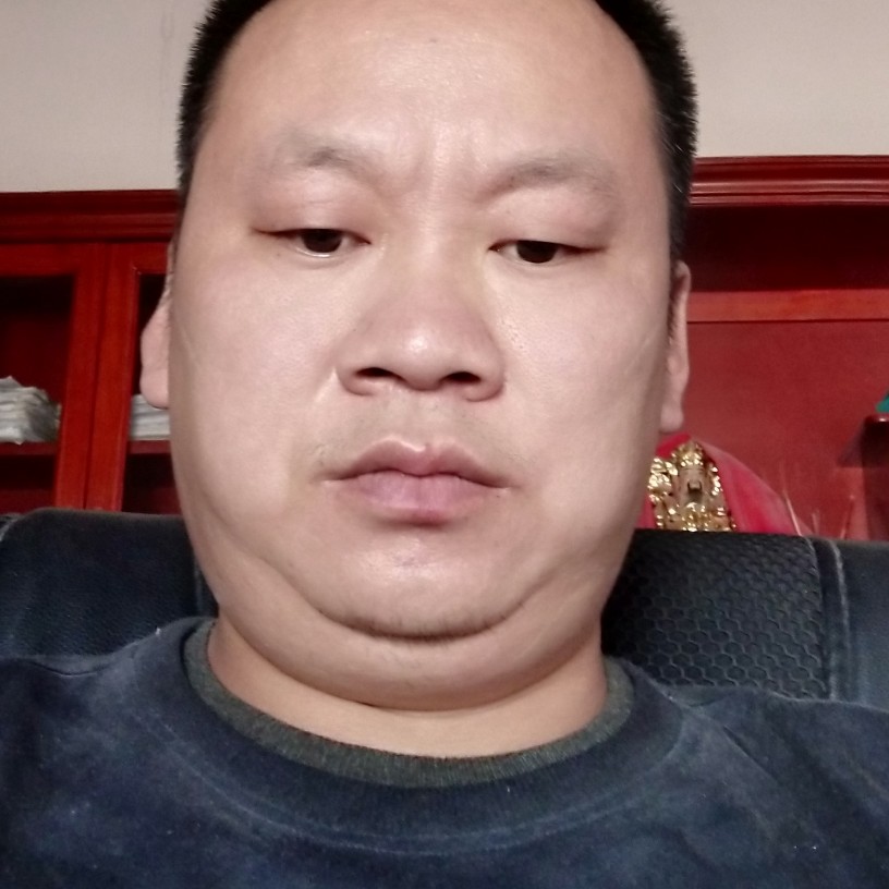 大炮寂冷的照片