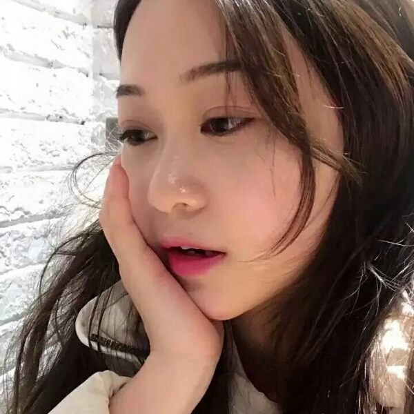 小姐姐菲菲的照片