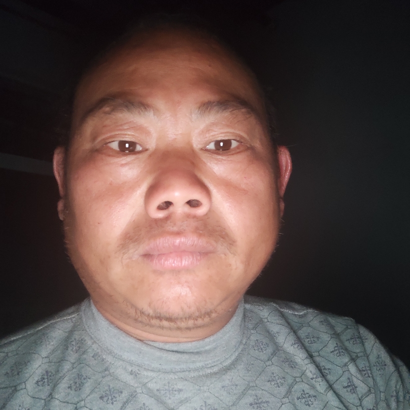 高跟鞋寒冷的照片