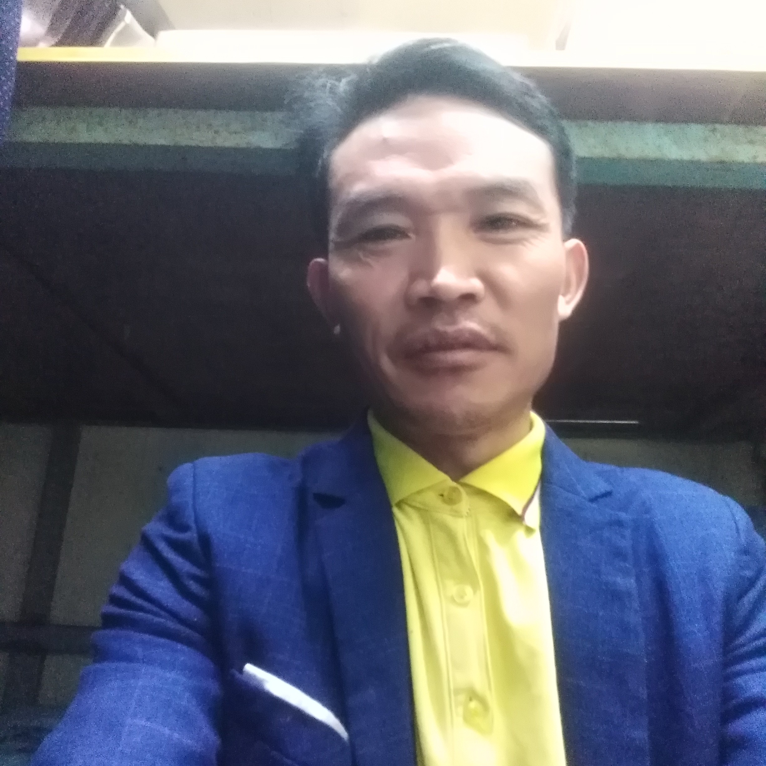 板栗彪壮的照片