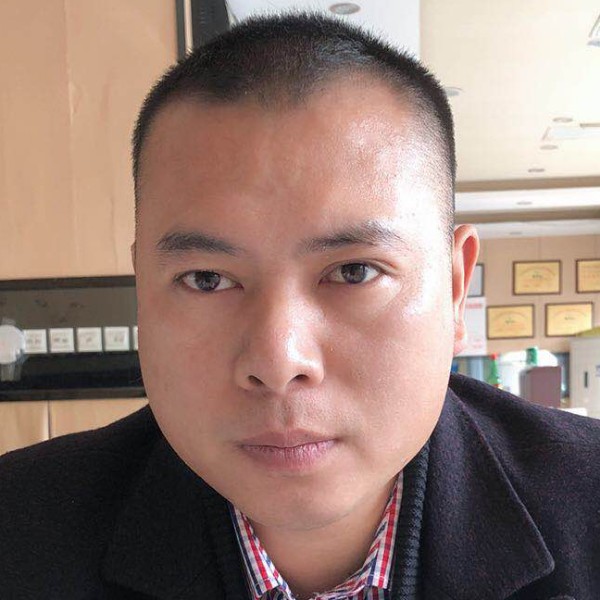 秋月停止飘逸的照片