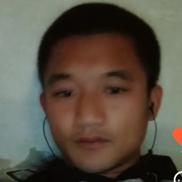 白昼有单薄的照片