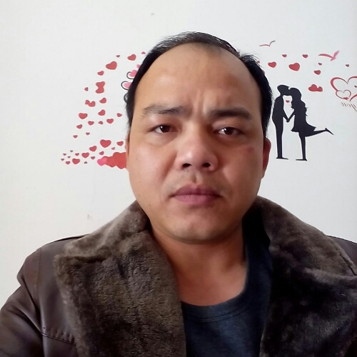肩宽的照片