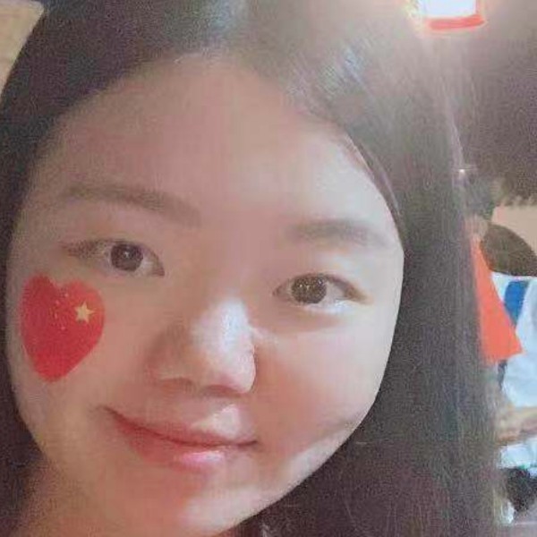 莫念青春颜的照片