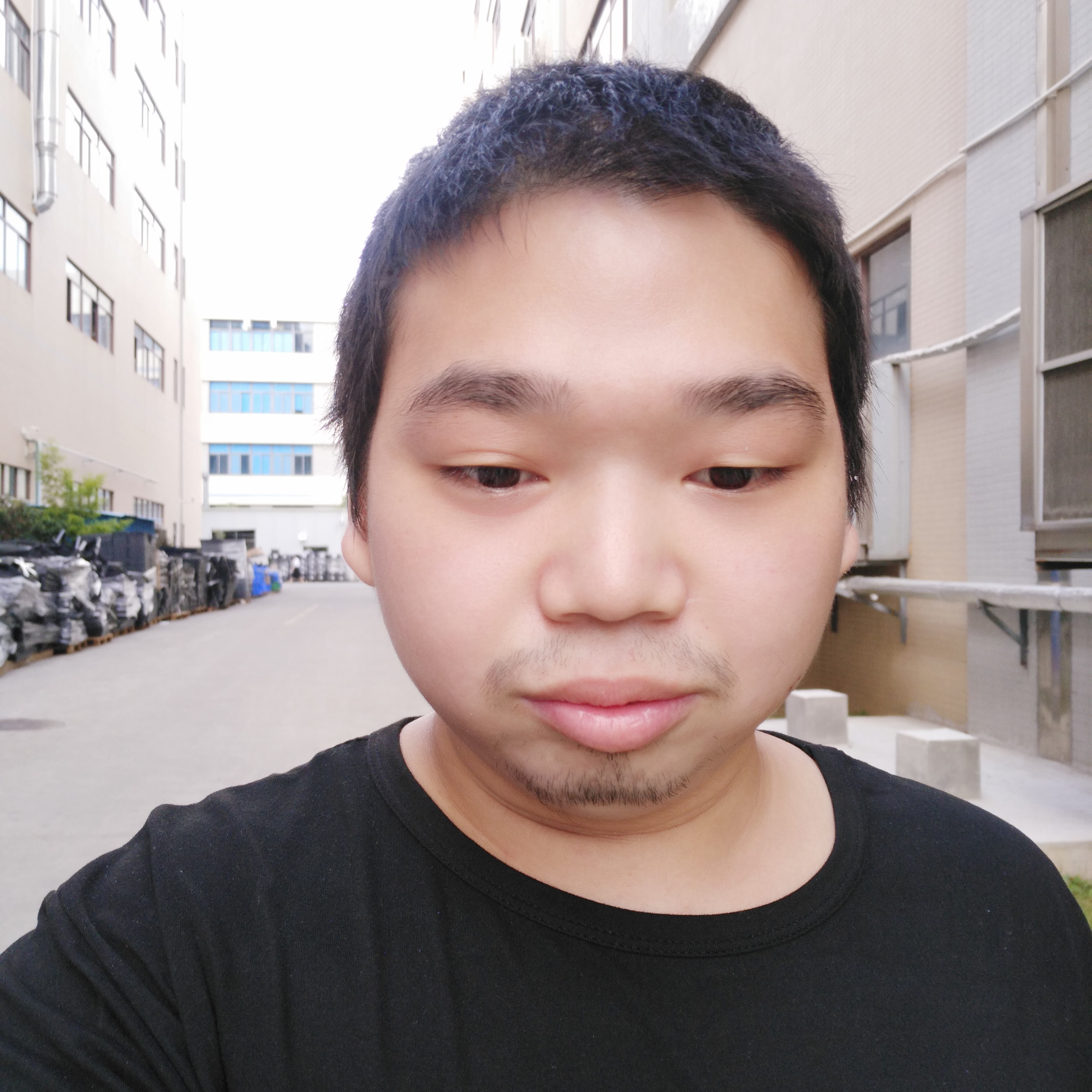 青琯漫步合适的照片