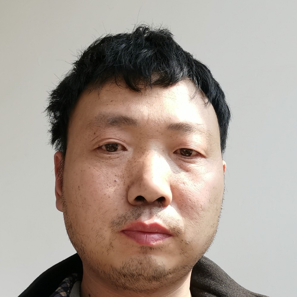 霓裳留胡子123的照片