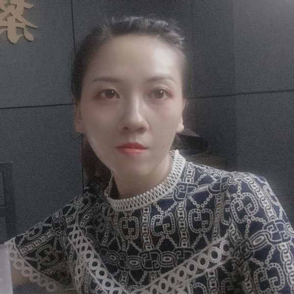 徐林霞的照片