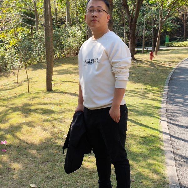 天寂笑点低的照片