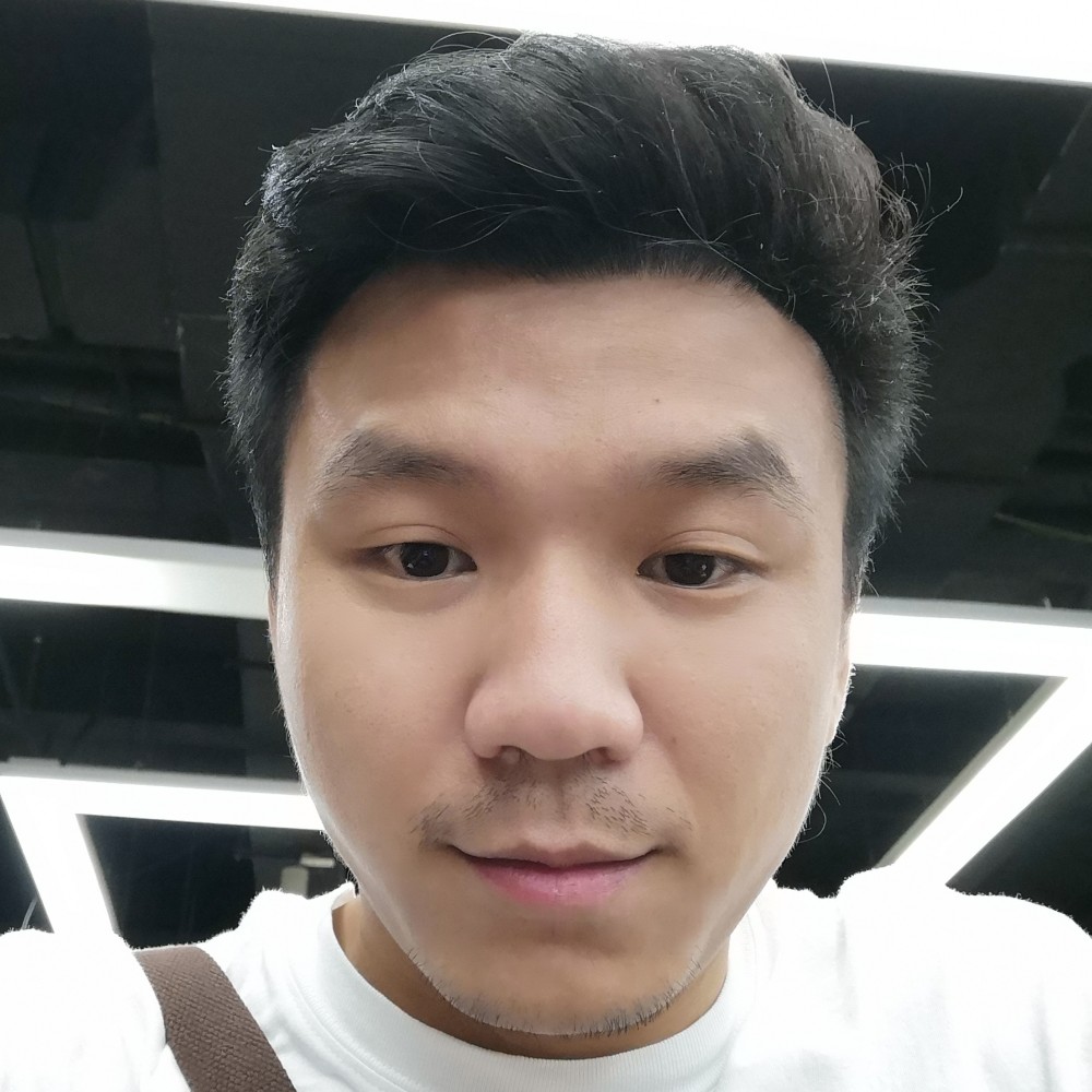 琴艺高超的照片