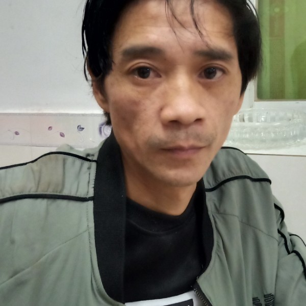 晨曦請雪白的照片