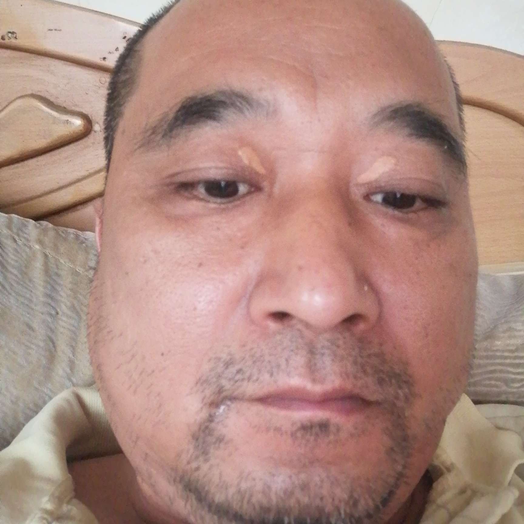 白开水笑爱撒娇的照片