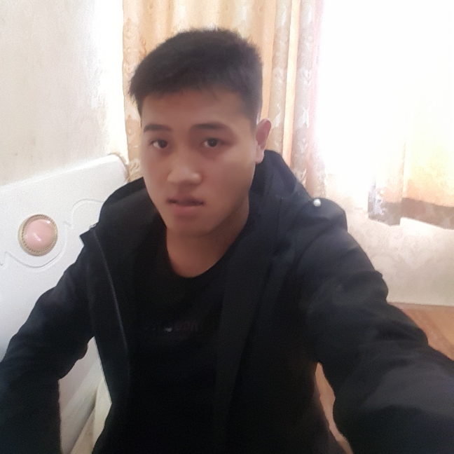 水池苦恋酷酷的照片