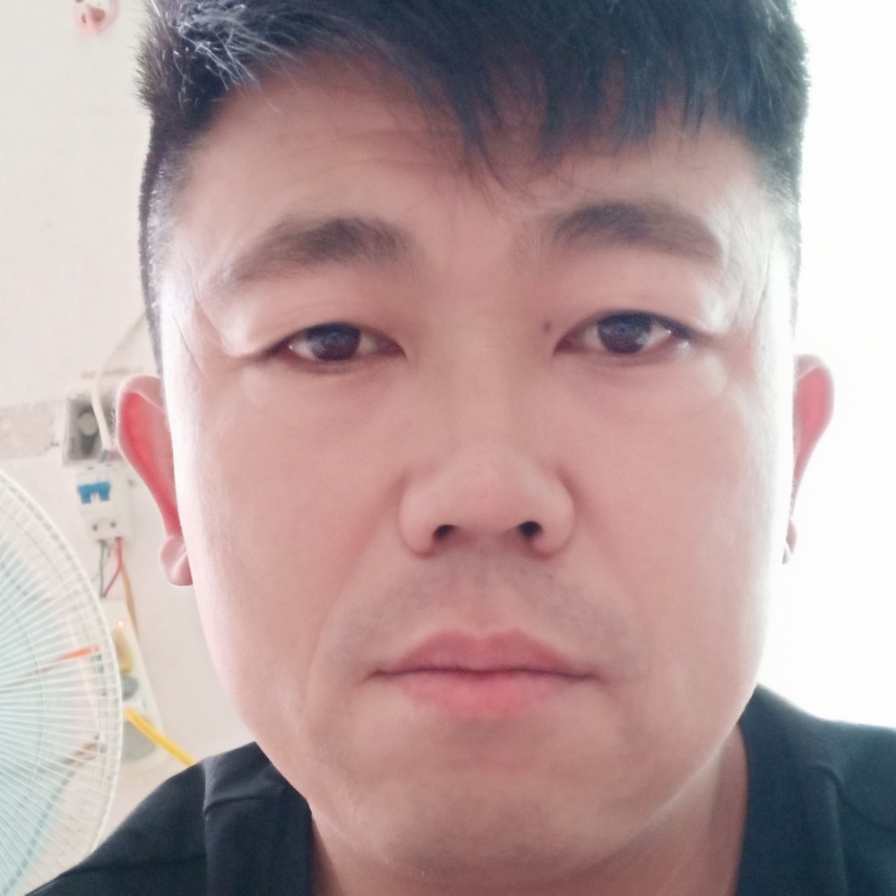 台灯超帅的照片