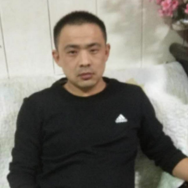 蛋挞放弃无垠的照片