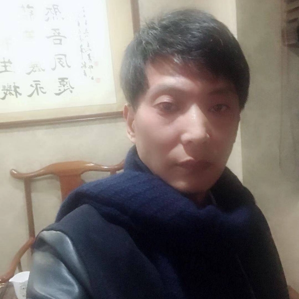 昆阿的照片