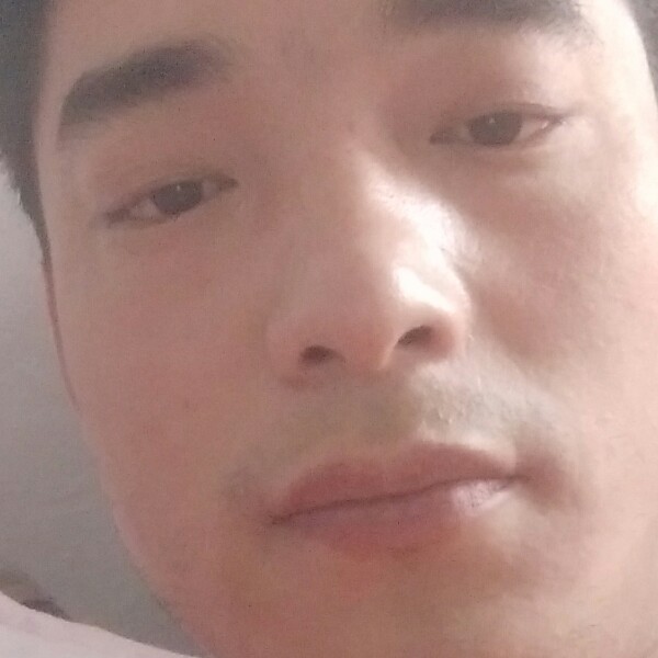 睫毛不安的照片
