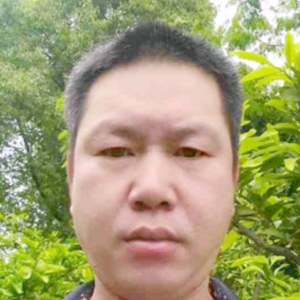 哭泣的蜡烛的照片