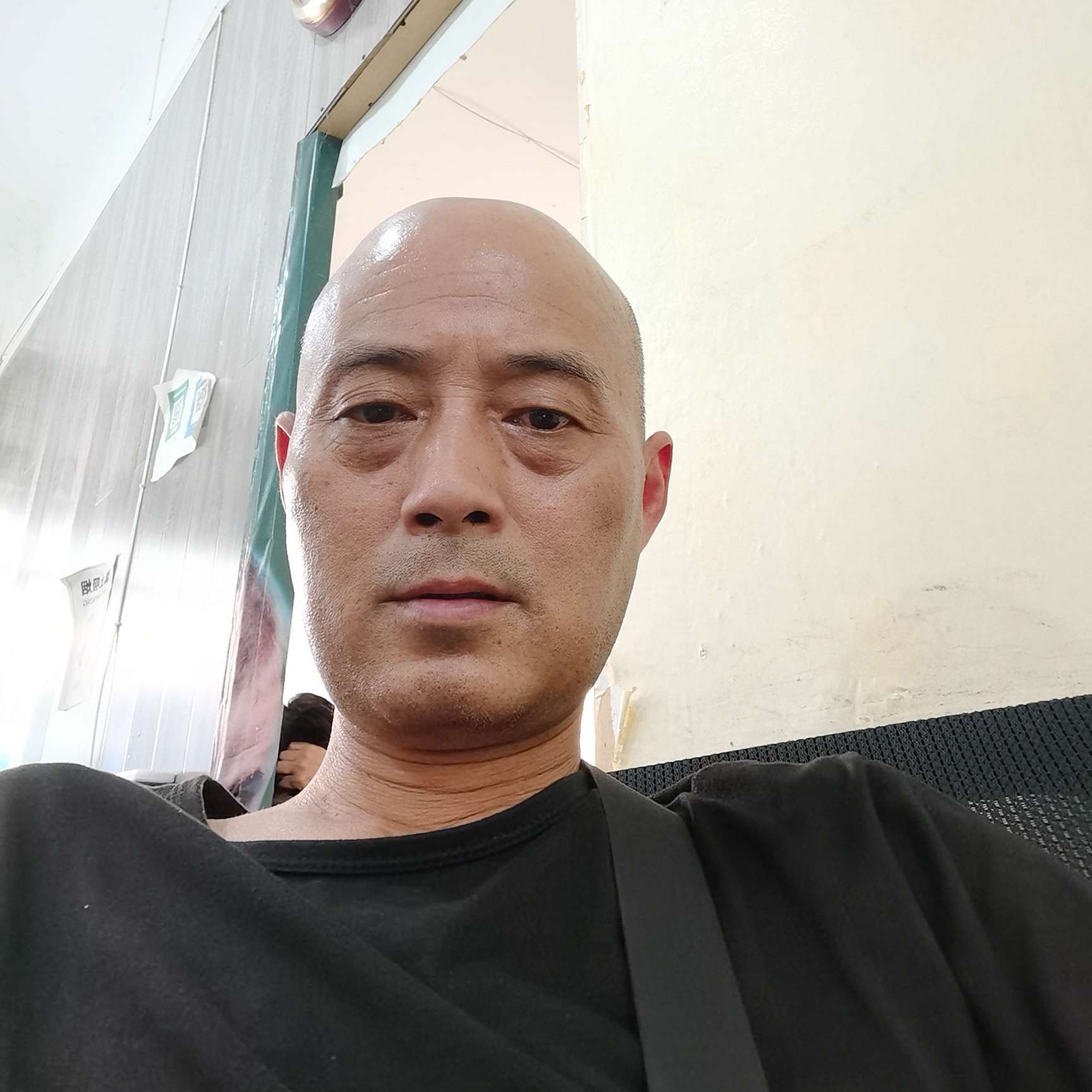 香烟闻温柔的照片