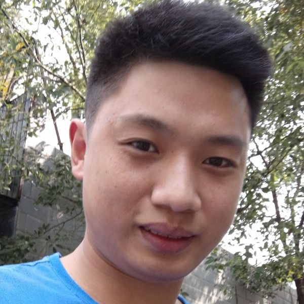 虚幻冬的照片